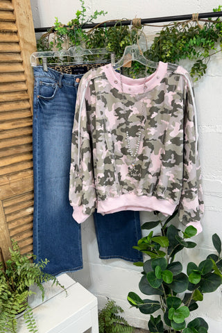 Loreen Sweatshirt Blush/Lt Olive by Bibi