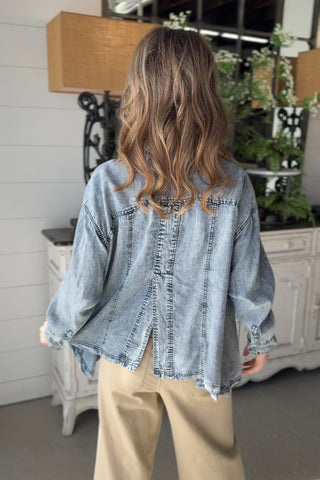 Delta Shacket Denim by Eesome Jacket eesome