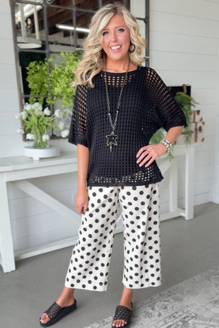 Easy Days Black sweater Carolina