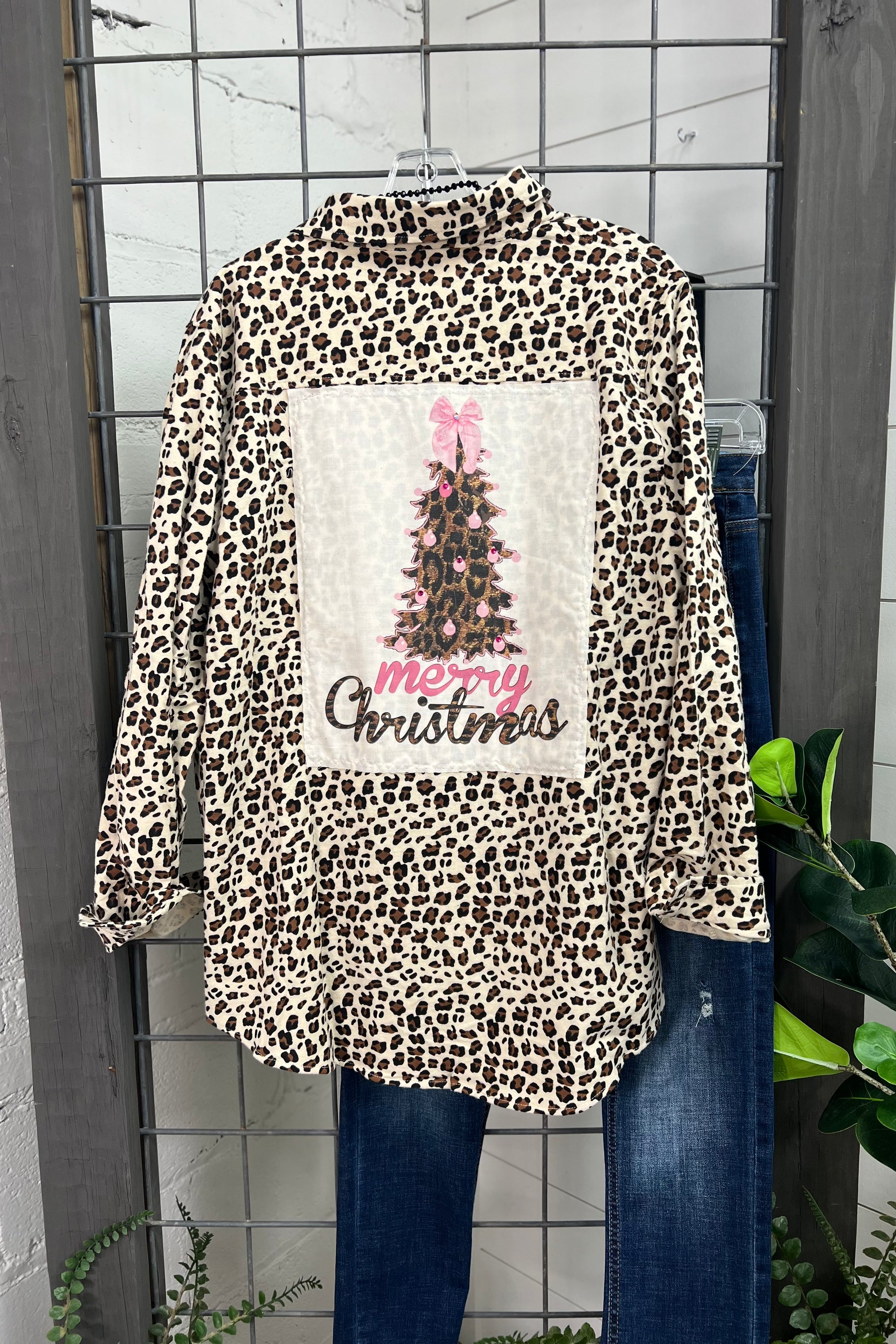 Leo Flannel