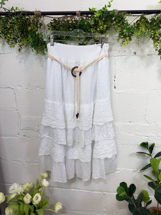 Showstopper Skirt White Skirt Miss Carla