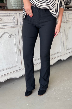 Raven Hyperfit Bootcut Pant