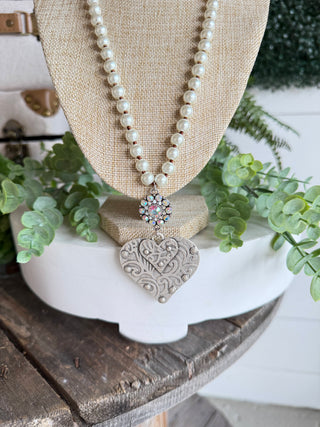 Emotion Necklace Silver/Pearl Necklaces BFF