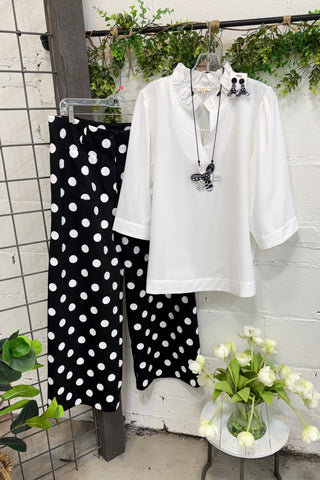 On Point Pants Black White