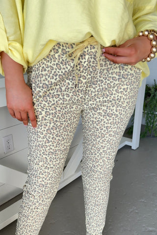 Lovin Leopard Pants Pale Yellow Pants LM OLAA MODA