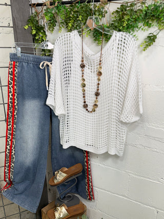 Easy Days White sweater Camilla