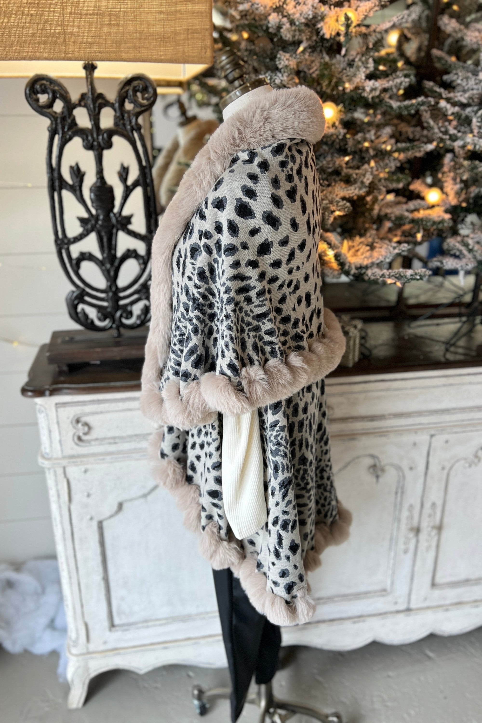 Vienna Faux Fur Cape RESTOCK