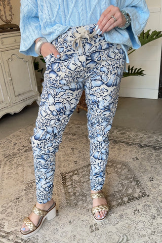 Pretty Print Pants Pebble Blue Pants YOLLY