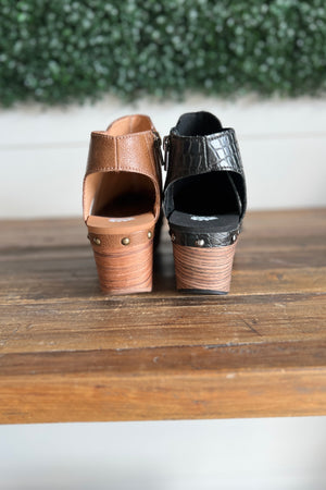 Brooke Wedge Clog By Yellow Box