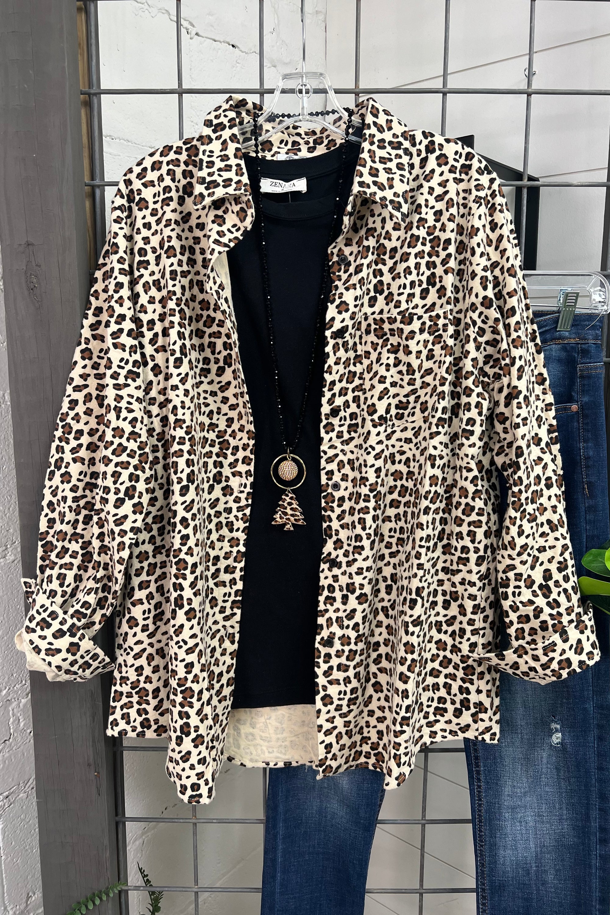 Leo Flannel