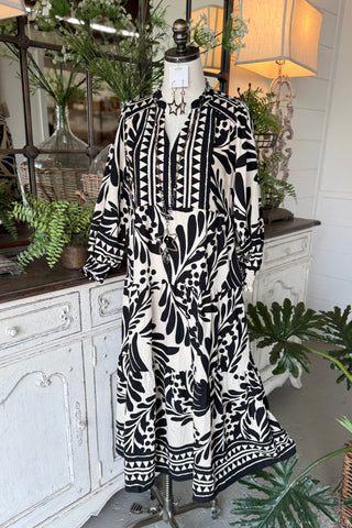 Megan Midi Dress Black by Umgee