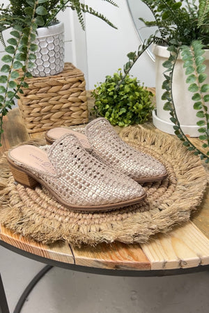 Mayflower Mule By Chinese Laundry