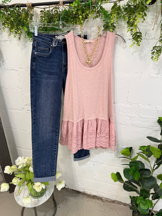 Chantelle Top Rose by Easel