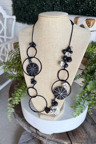 Pepper Necklace Black