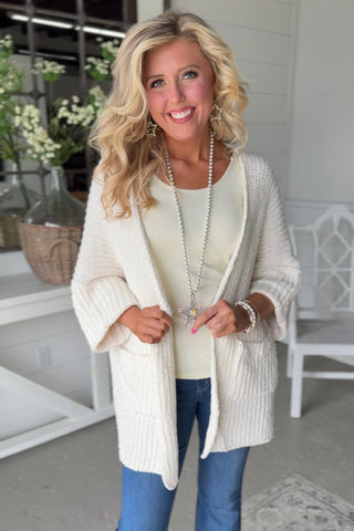 Plush Sweater Cream sweater Pol Clothing