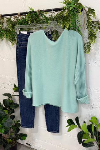 Outer Banks Sweater Aqua Sole Luna