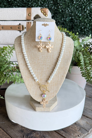 Grateful Necklace Gold/Pearl Necklaces BFF
