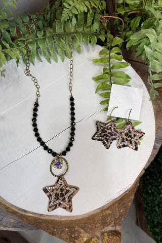 My Fave Necklace Leopard