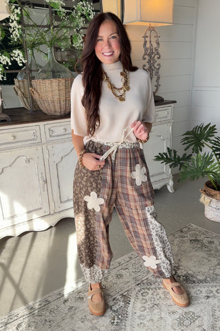 Gretchen Pants Mocha by Easel