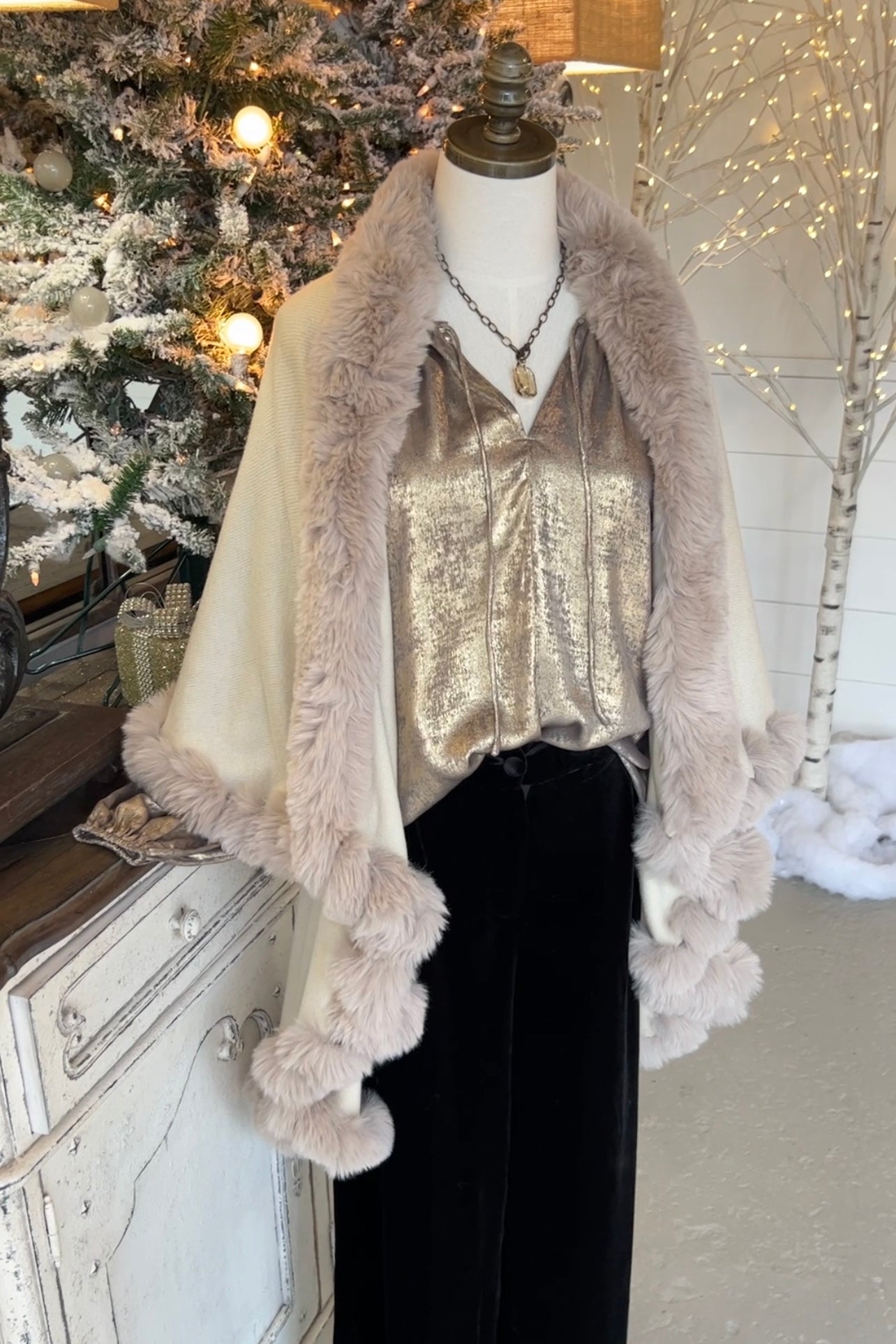 Mariah Fur Cape RESTOCK