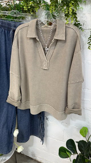 Charleston Top Lt Mocha by Easel
