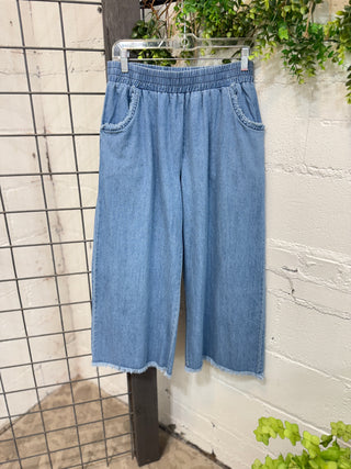 Tammy Gauchos Light Denim