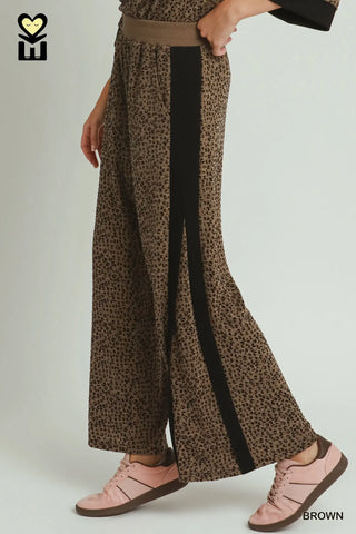 Trouble Pants Brown by Umgee