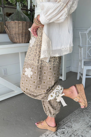 Meadow Pant Sand Multi Pants Pol Clothing