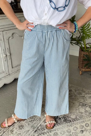 Faulkner Pants Lt Denim by Umgee