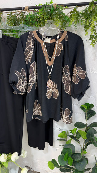 Elmore Top Black by Umgee
