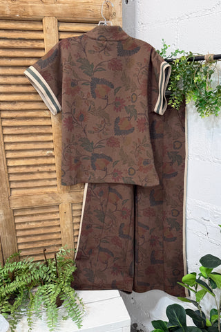Pinedale Top Brown by Jodifl