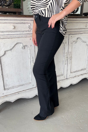 Raven Hyperfit Bootcut Pant