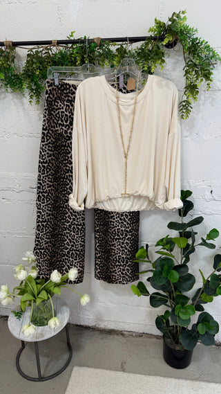 Davis Top Off White by Umgee