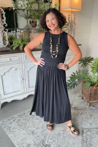 Frances Maxi Dress Brown M / Brown