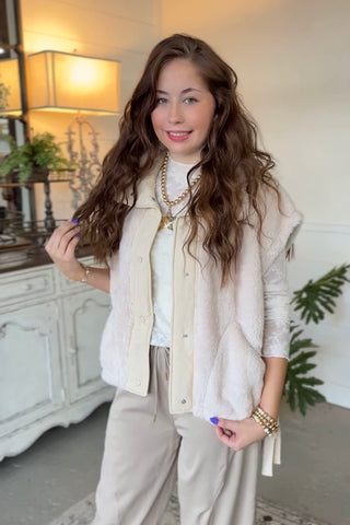 Bear Creek Vest Cream