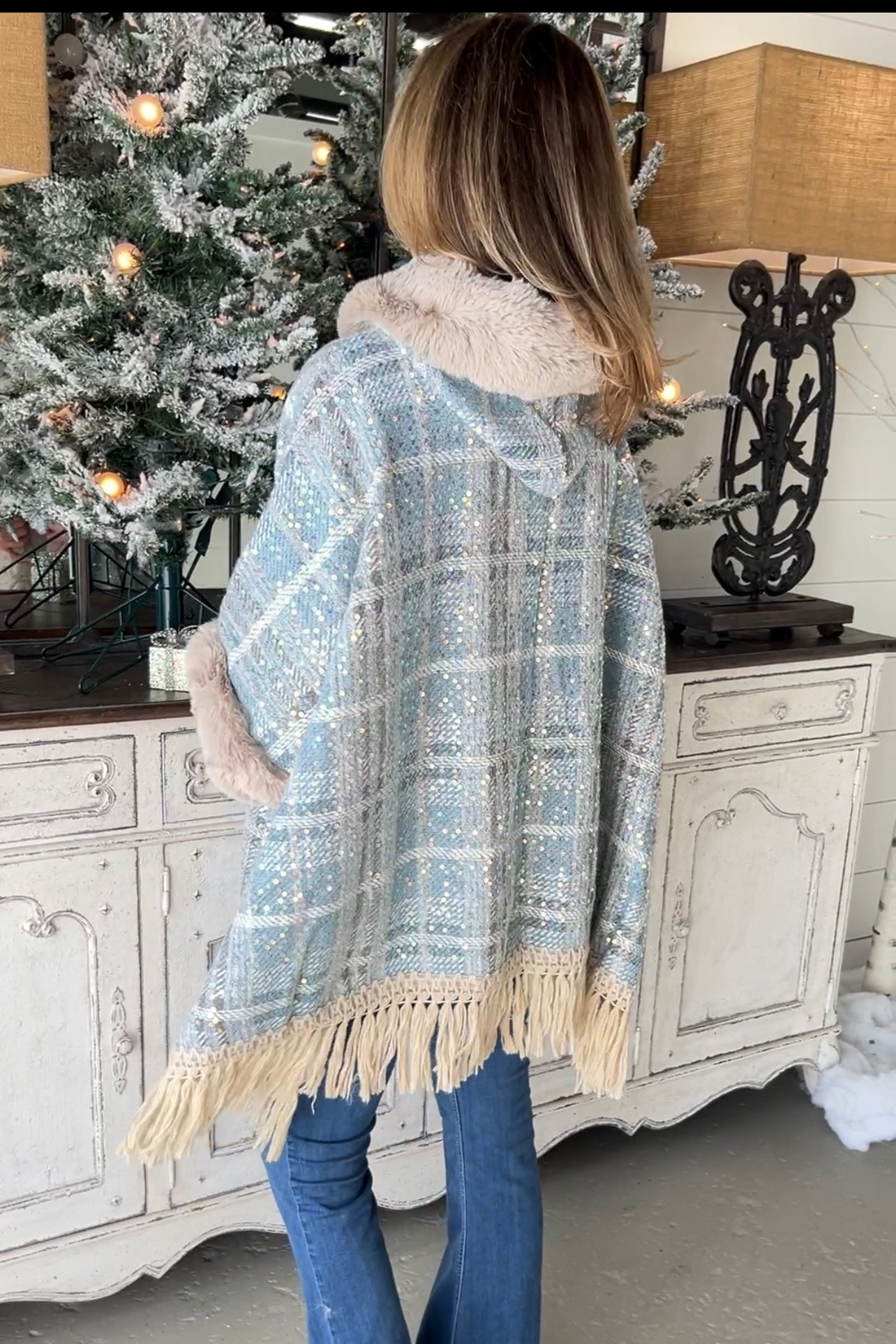 Allie Cape
