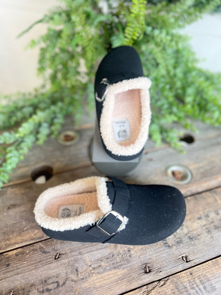 Maylis Black Slides Shoes Good Choice