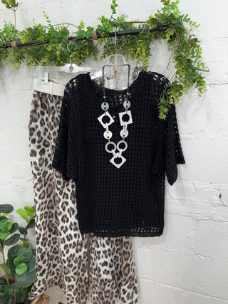 Easy Days Black RESTOCK Coming sweater Carolina