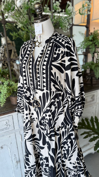 Megan Midi Dress Black by Umgee