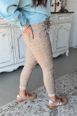 Lovin Leopard Pants Tan Pants LM OLAA MODA