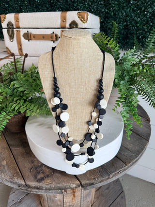 Minnie Necklace Black