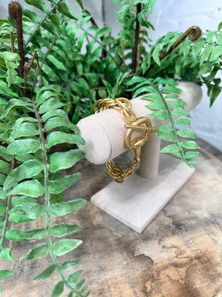 Clout Bracelet Gold