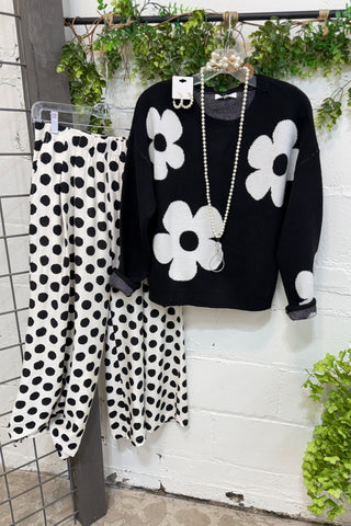 Sue Sweater Black Sweater Miracle