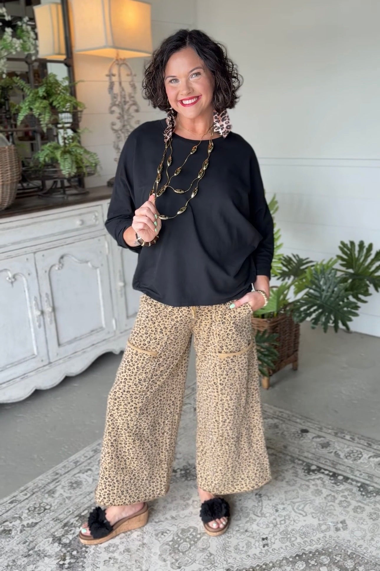 Leopard's Lair Pants Camel by Easel – carol's boutique