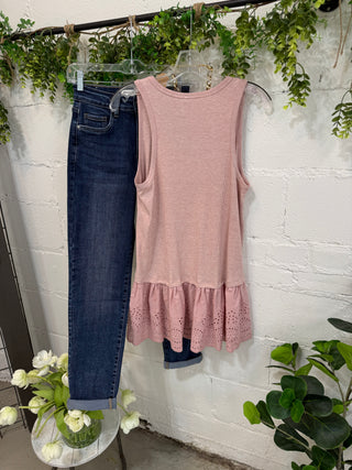 Chantelle Top Rose by Easel
