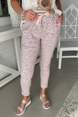 Lovin Leopard Pants Pink Pants LM OLAA MODA