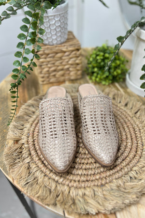 Mayflower Mule By Chinese Laundry