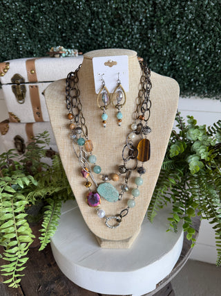 Rockabilly Necklace Bronze Necklaces Lost & Found Trading Company