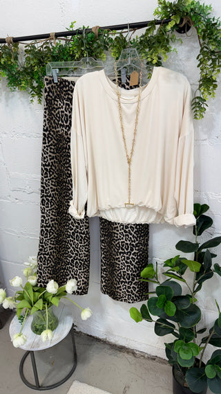 Davis Top Off White by Umgee