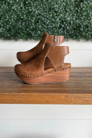 Brooke Wedge Clog By Yellow Box